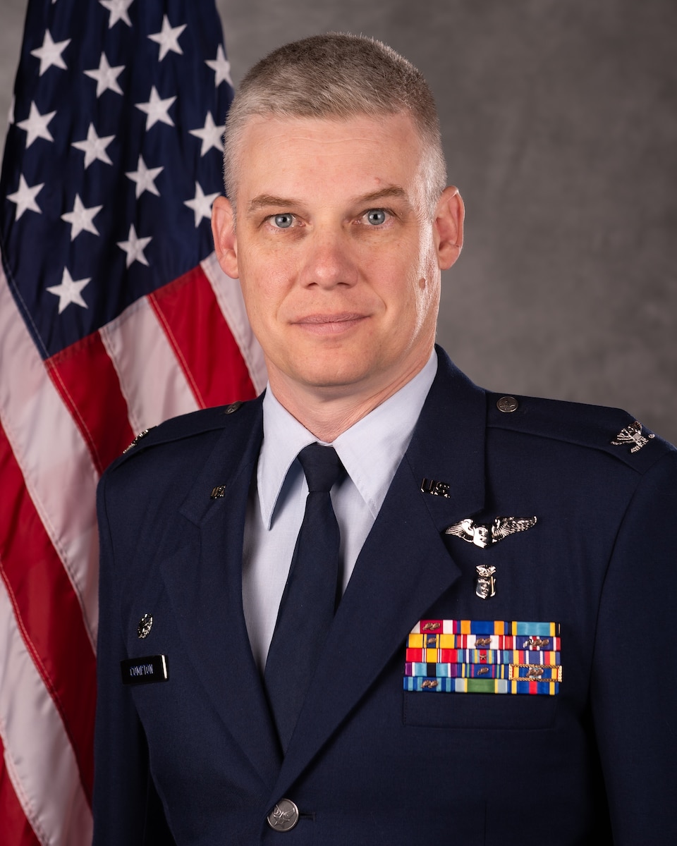 Photo of Airman