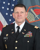 Official Photo of CWO-5 Paul Sankey