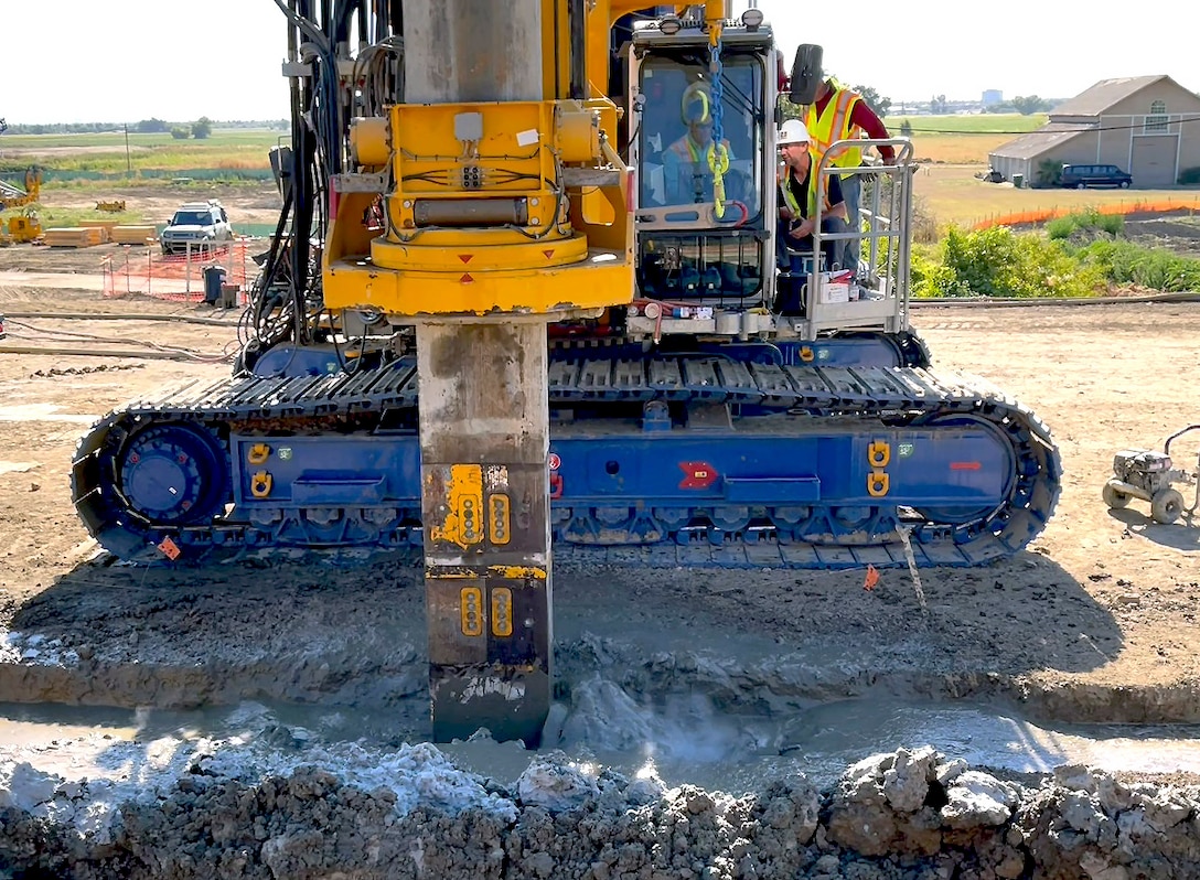 Natomas Levees Reach A construction