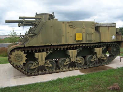 Volunteers restore Korean War-era M7B2 ‘Priest’ at VNG headquarters