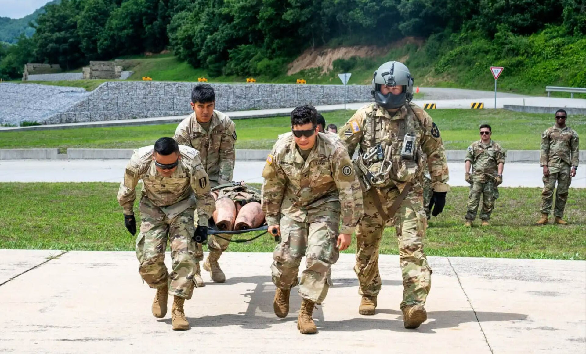 ROK and 9th Mission Support Command, 658th Regional Support Group Forge Stronger Bonds in Joint Convoy Operation Exercise