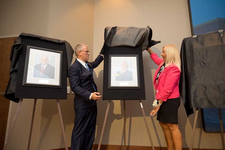 Dr. Bill Grogan addresses the crowd at the 2023 induction ceremony of the Waterways Experiment Station Gallery of Distinguished Civilian Employees on July 27, 2023. 
Grogan was inducted to the gallery alongside Dr. Alfred Cofrancesco and Patti Duett, the highest honor a former ERDC-WES site employee could accomplish