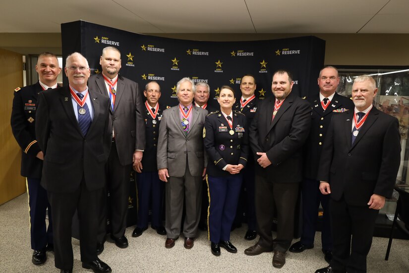 Two of 88th Readiness Division’s former top engineers honored by Army Engineer Association