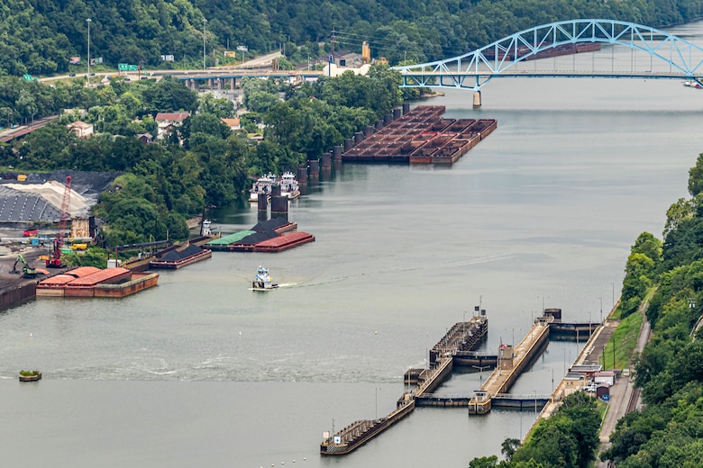Helicopter flight over Pittsburgh District