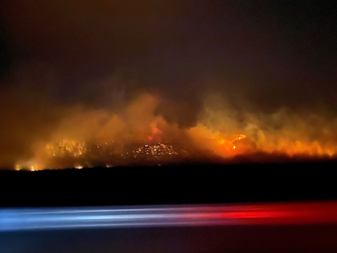 The Mountain View Fire burns through Walker, California