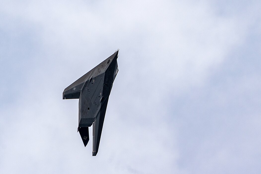 Stealth landing