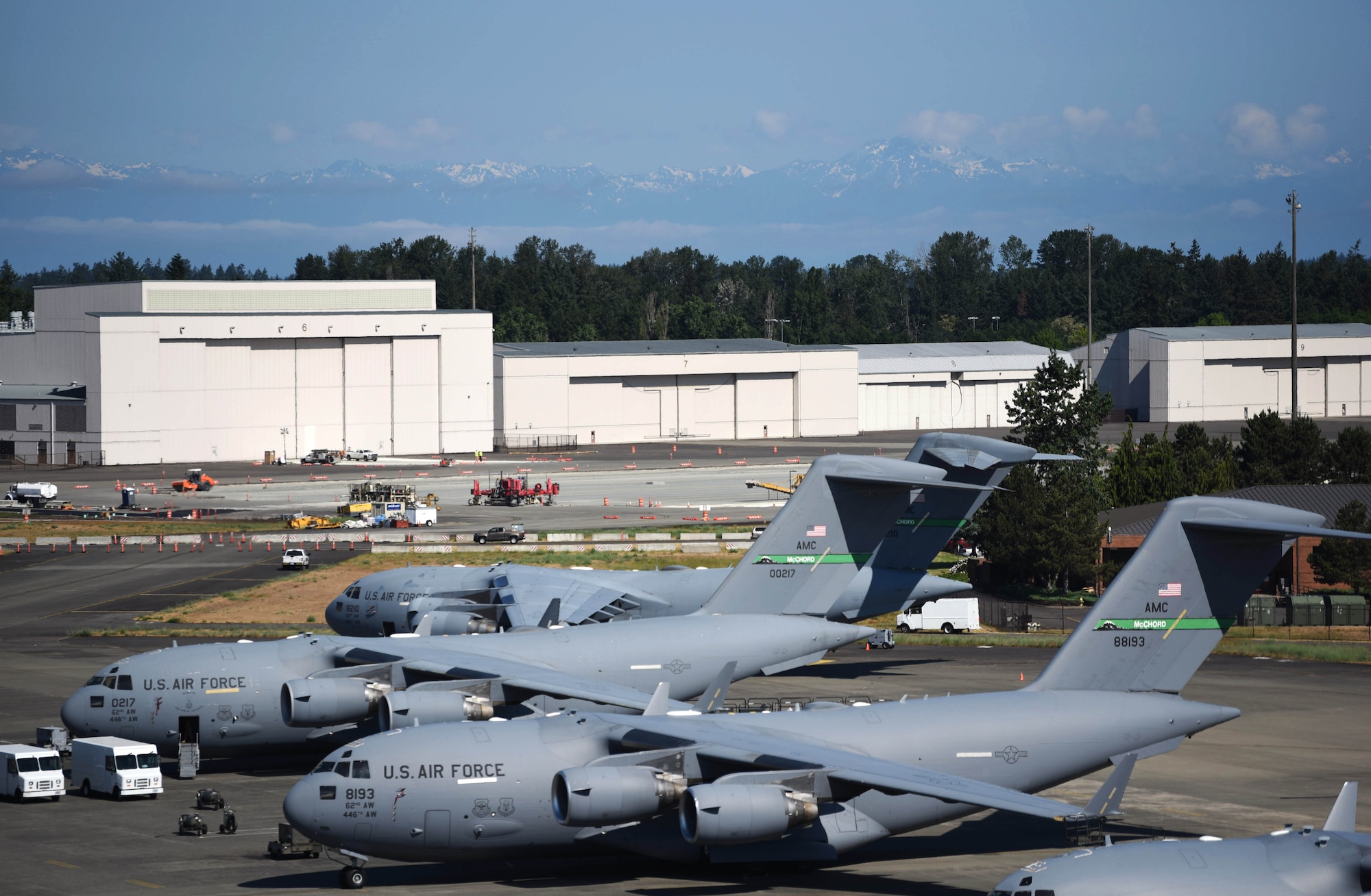 The 62nd Airlift Wing is the active duty wing on McChord Field. The 62nd Airlift Wing is joined by its Reserve partner the 446th Airlift Wing. Together, the two wings fly 40 C-17 Globemaster IIIs to provide combat airlift for America. Joint Base Lewis-McChord also hosts the Western Air Defense Sector, an Air National Guard unit; the 22nd Special Tactics Squadron; the 361st Recruiting Squadron and a number of other units across the installation. (U.S. Air Force Photo by Airman 1st Class Kylee