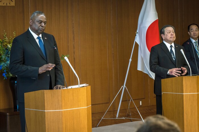 U.S., Japanese Defense Leaders Discuss Progress on Closer Alliance