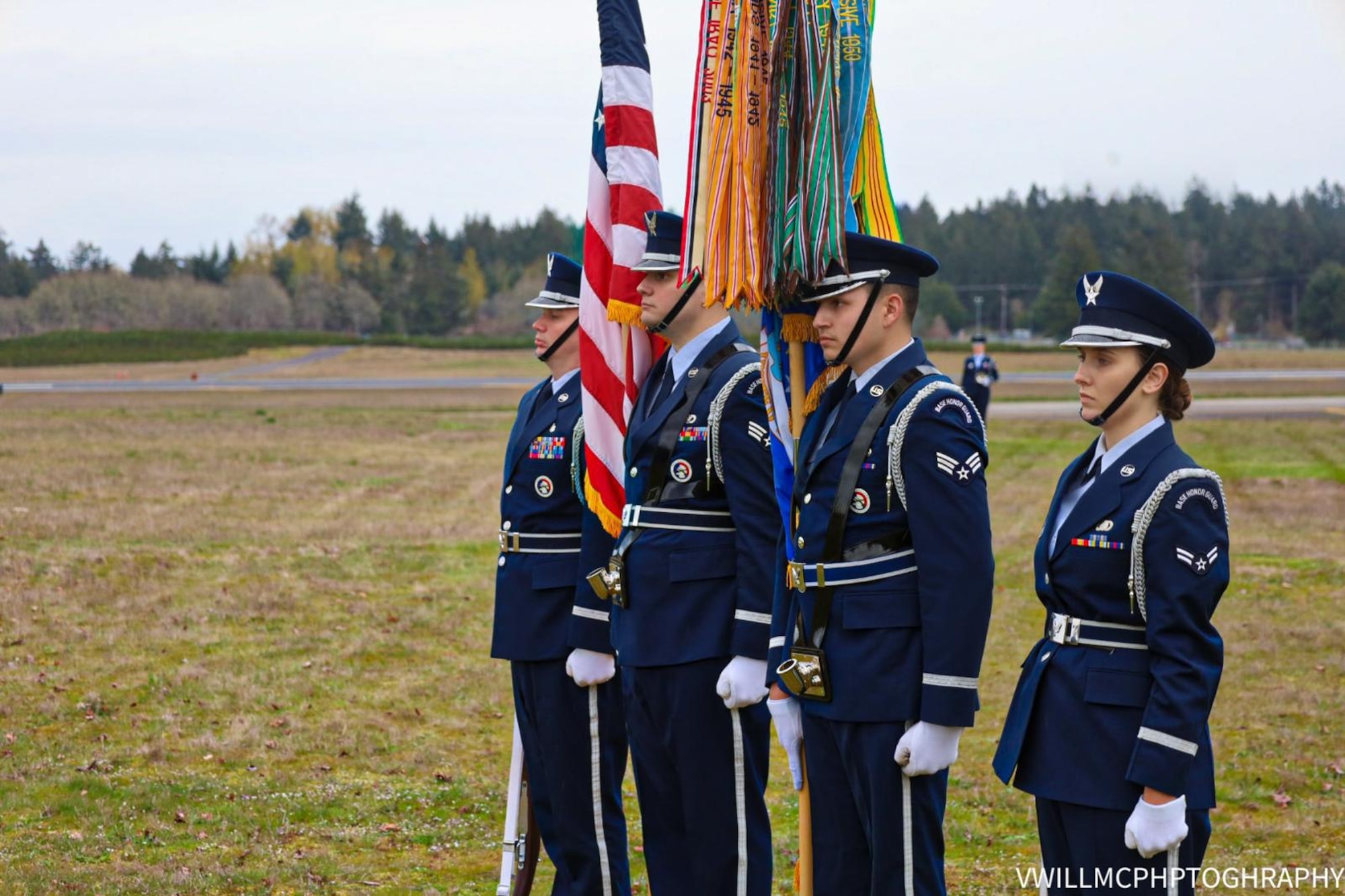 U.S. Air Force Guardsmen from the McChord Field Honor Guard, Joint Base Lewis-McChord, Washington.(U.S. Air Force Courtesy Photo)