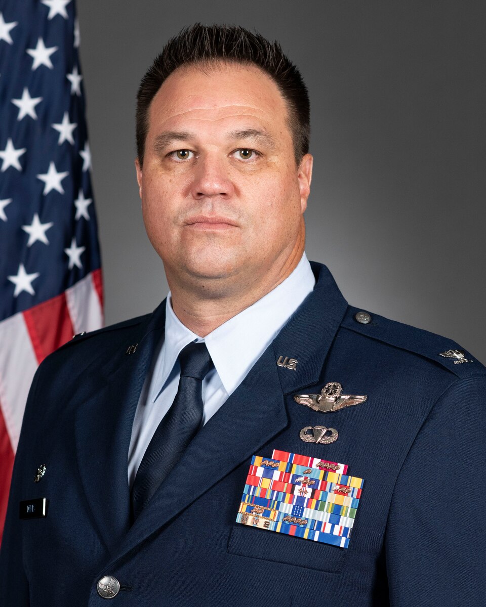 a portrait of an airman