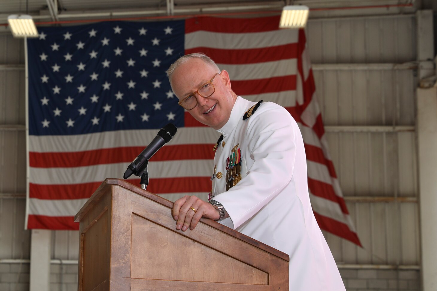 Cmdr. Kyle Johnson speaks at the HSC-85 change of command ceremony.