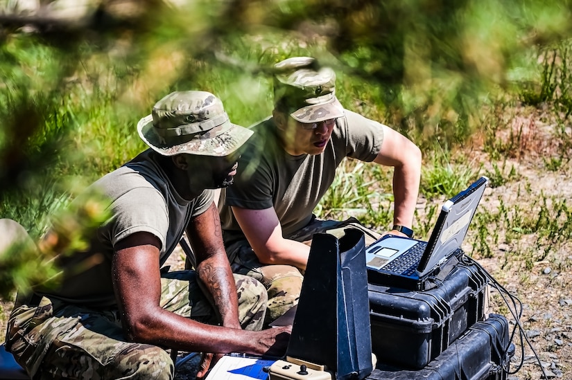 The small hand-launched remote-controlled unmanned aerial vehicle provides day or night aerial intelligence, surveillance, target acquisition, and reconnaissance. With a flight radius of 10km and the ability to reach speeds of 50-100 km/h, the Raven provides superior aerial reconnaissance capabilities compared to most drones.