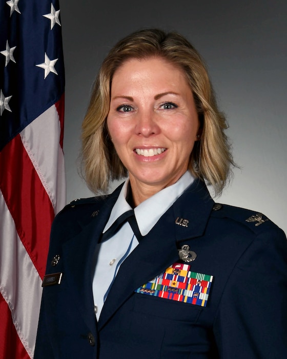 Colonel Michelle C. Coumbs, 367th Recruiting Group commander