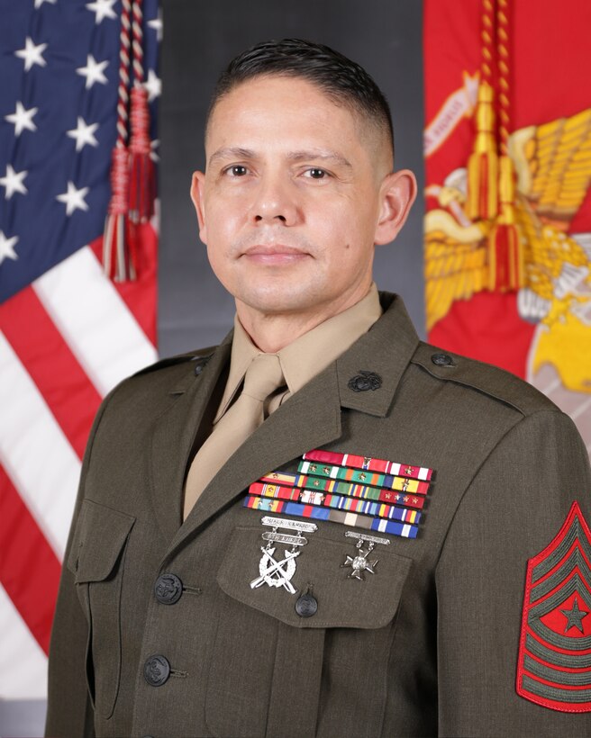 The official command photograph for Sergeant Major Carlos A. Ruiz.