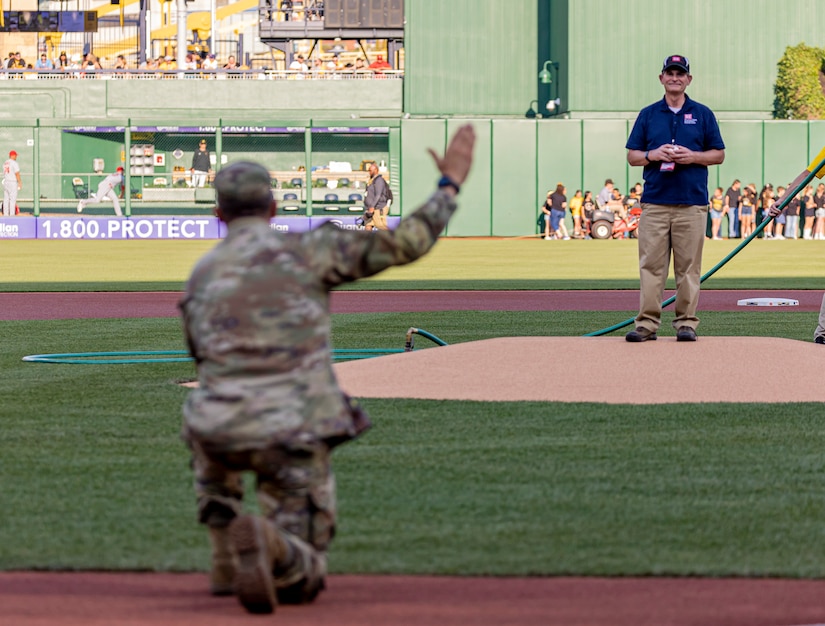 Mary the Mountaineer Throws First Pitch at PNC Park - WV Sports Now