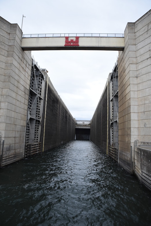 The Lower Monumental reservoir was raised in February 1969. The Little Goose reservoir was raised in February 1970. Within a year, 66 miles of the Snake River became navigable. Barging took advantage of this almost immediately. Two grain terminals were constructed near Central Ferry in the Little Goose reservoir and 125,000 tons of wheat moved downriver in Little Goose’s first year of operation.