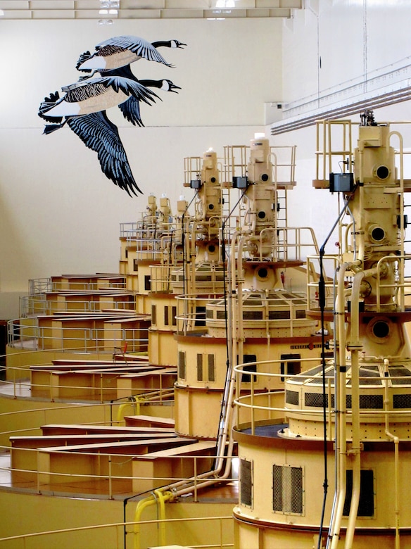 In the Little Goose powerhouse, the first hydropower unit came online on March 26, 1970. The navigation lock became operational in April and two more power units came online before the end of the year.