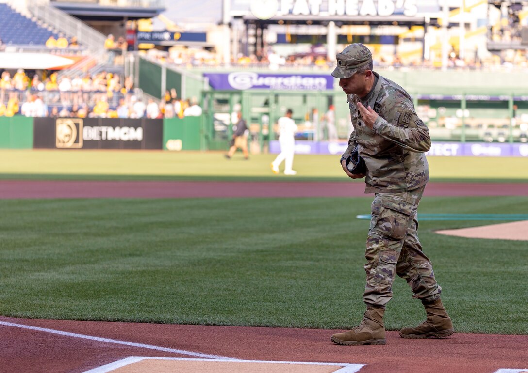 Pittsburgh Pirates partner with Pittsburgh District to promote Water Safety Night at PNC Park