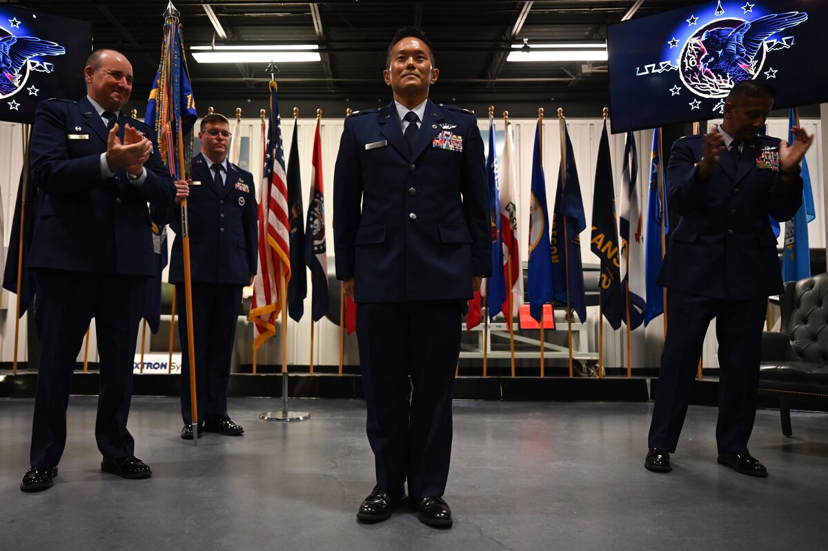 16th Electronic Warfare Squadron Change of Command > 350th Spectrum