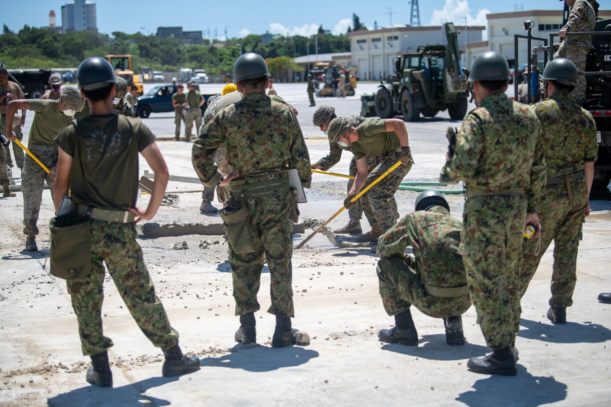 Ishigaki Security Forces spectating as U.S. Forces conduct RADR exercise