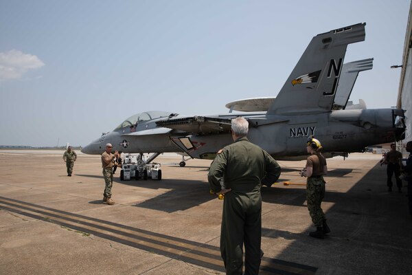 Adm. Meier speaks with Sailors