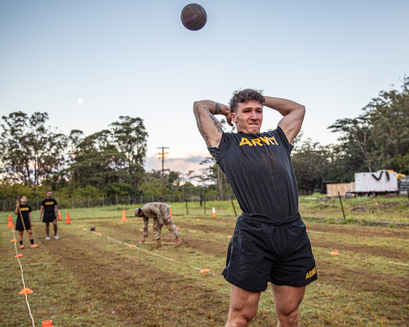 A U.S. Army Soldier conducts the Army Combat Fitness Test during the United States Army Pacific (USARPAC) Best Squad Competition 2023, at Lightning Academy, Hawaii, June 6, 2023.