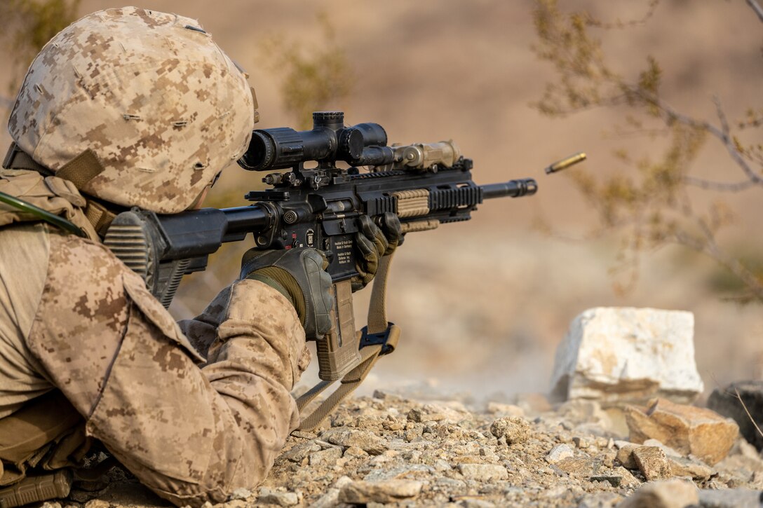 ITX 4-23 Bravo Company, 1st Battalion, 23D Marine Regiment conducts Range 410