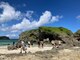 第７海兵連隊第１大隊が恩納村で離任する前に最後のビーチ清掃活動を行いました。
