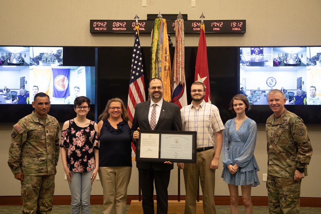 (right) Lt. Gen. Patrick Frank, U.S. Army Central, commanding general, and (left) Command Sgt. Maj. J Garza, USARCENT senior enlisted leader