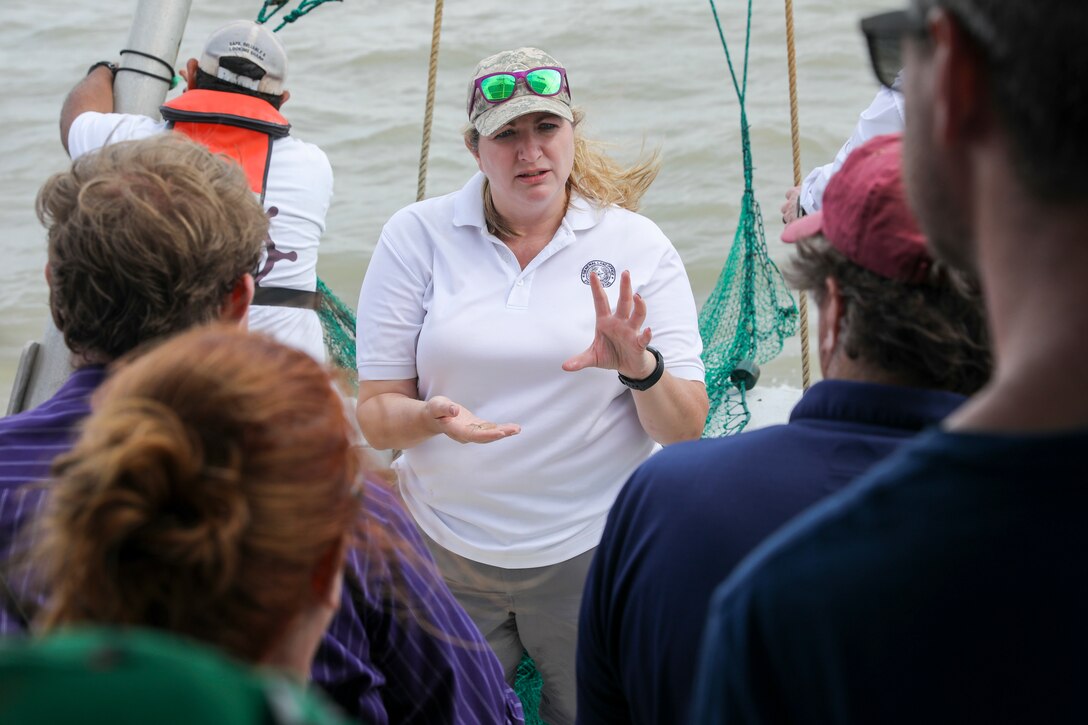 I-STORM is the international knowledge sharing network for all those working in the storm surge barrier industry. I-STORM seeks to create a world better protected from tidal flooding.