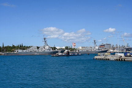 USS Columbia Returns Home from Deployment