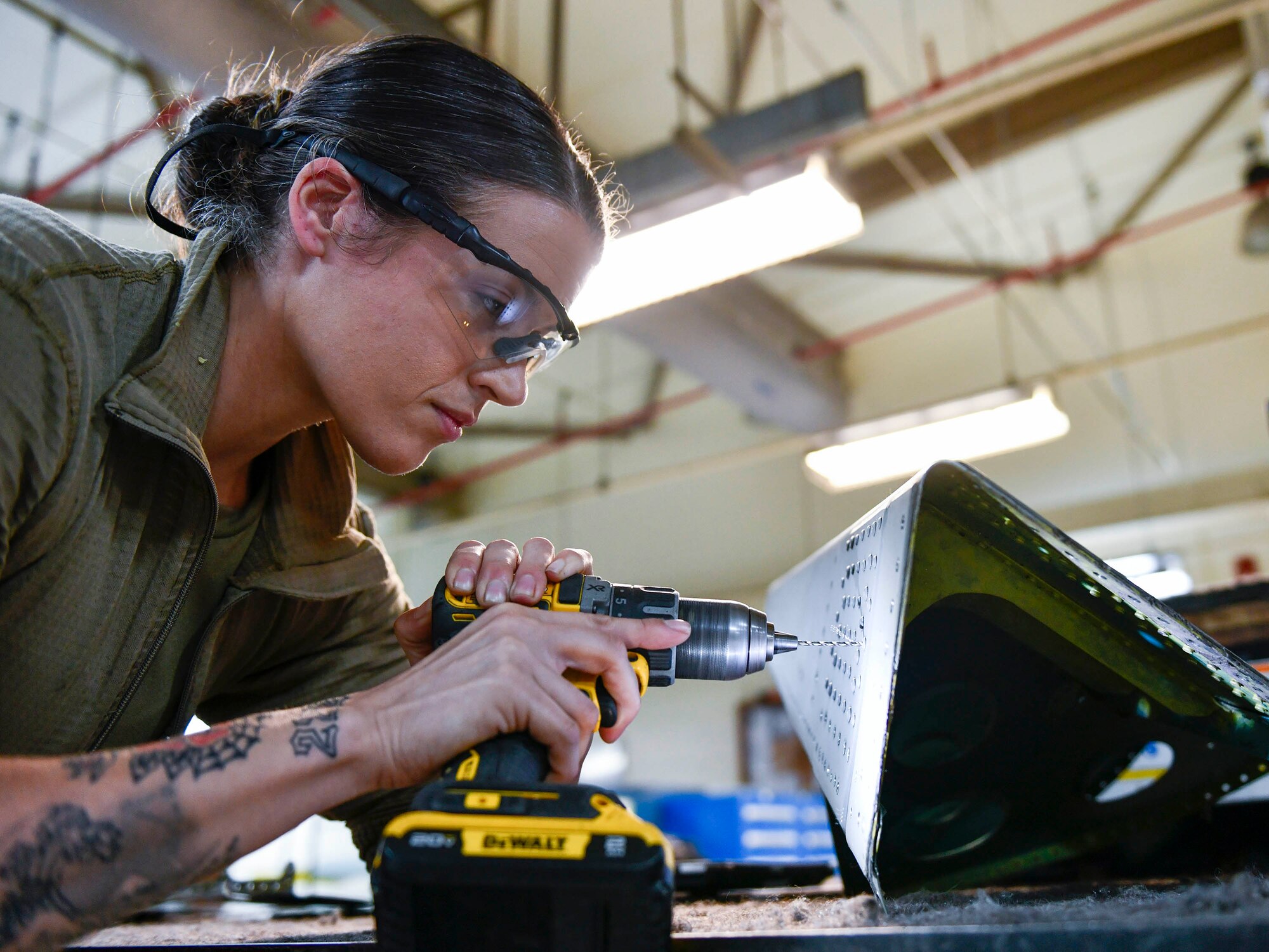 U.S. Air Force Senior Airman Anne Tinsley, 18th Equipment Maintenance Squadron aircraft structural maintenance journeyman from Mount Sinai, New York was selected as the 18th Wing’s Airman of the Week at Kadena Air Base, Japan. The Airman of the Week program is an opportunity for outstanding Airmen to be recognized by KAB leadership as well as showcase these young leaders to their peers. (U.S. Air Force photo by Naoto Anazawa)