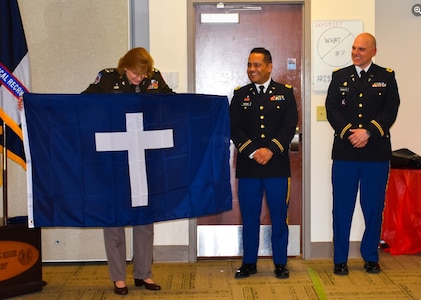 3 Soldiers with flag