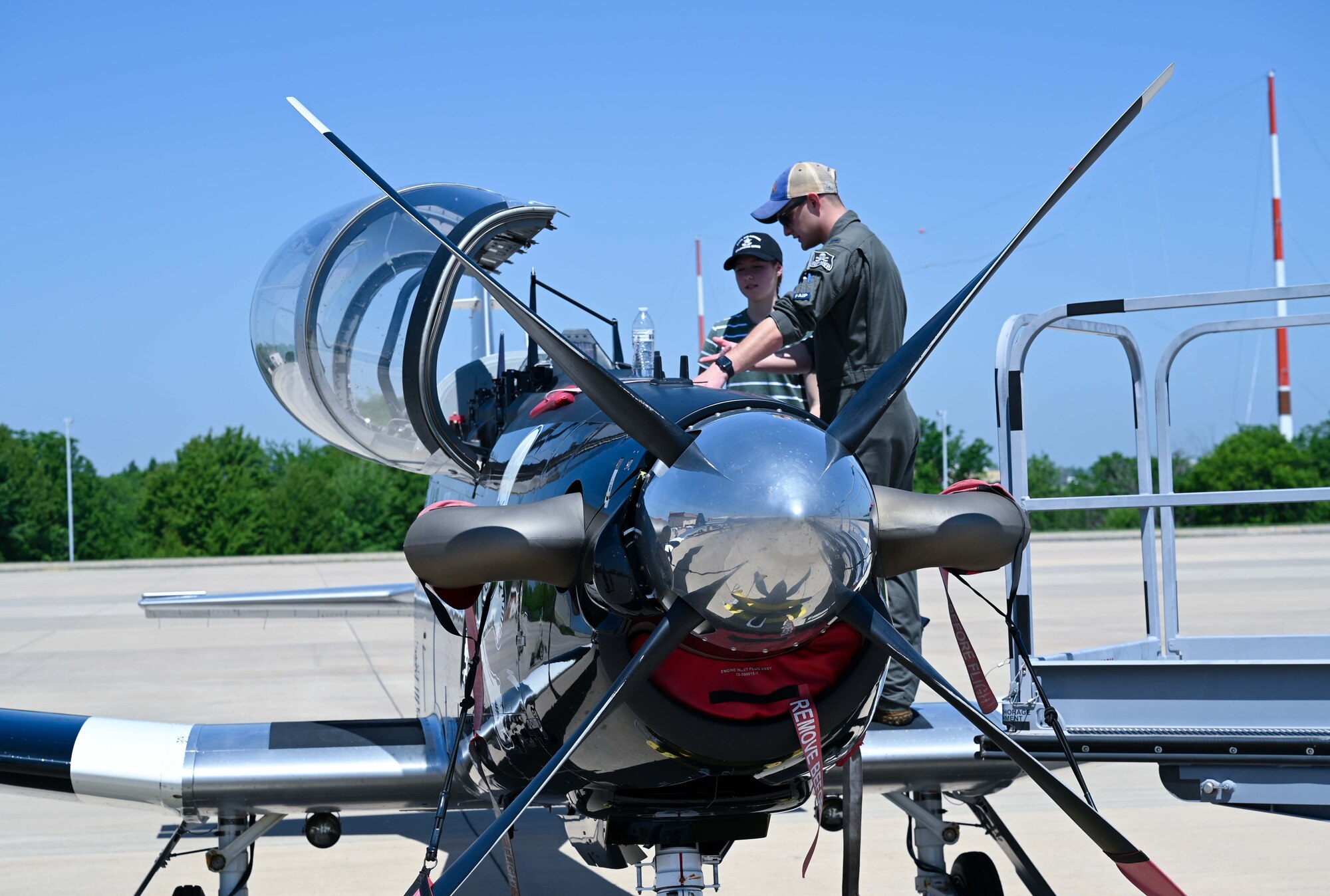 Static display