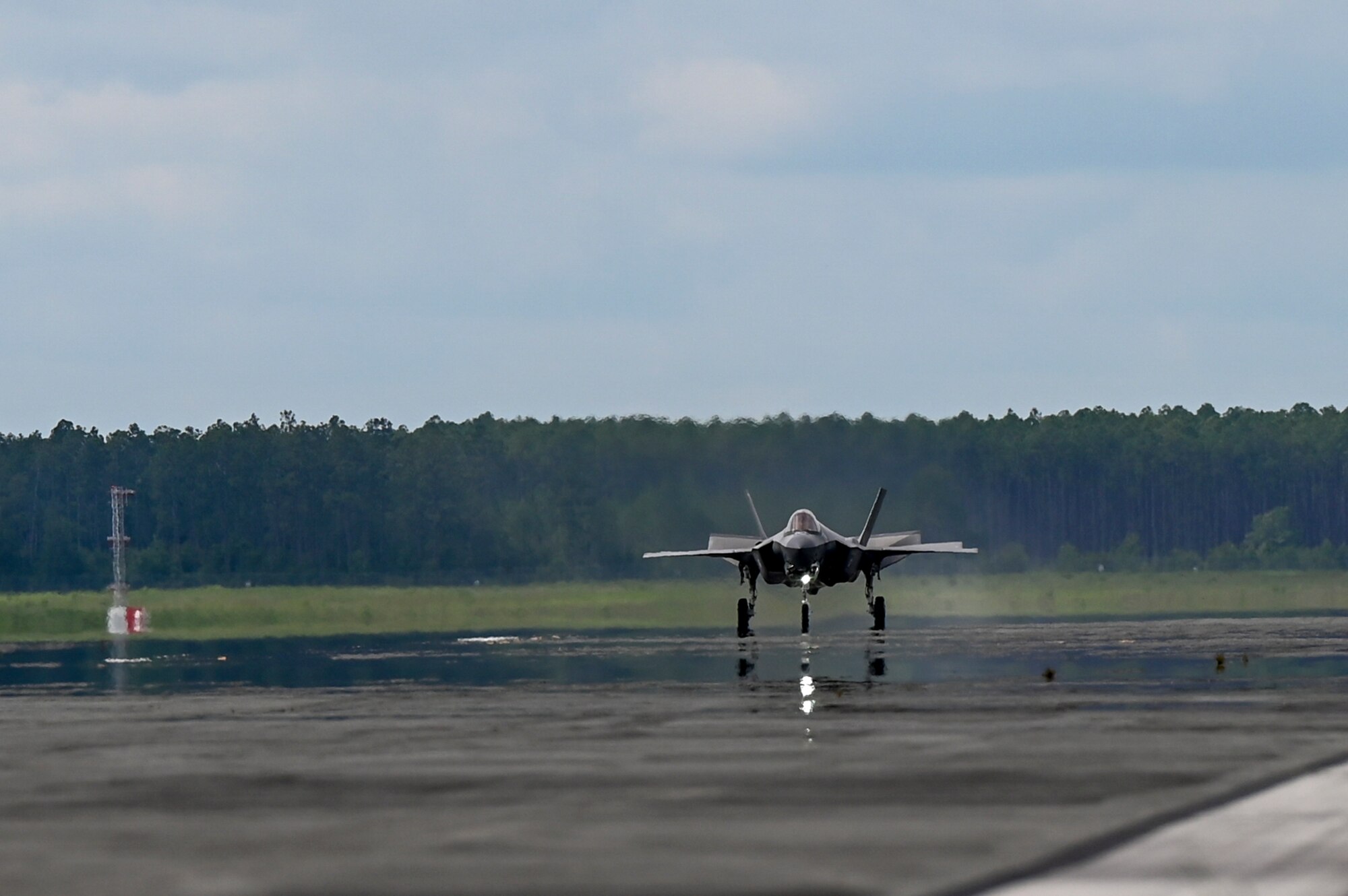 33rd FW Hot Pit Refueling