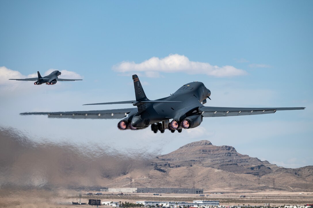 Two B-1B Lancers take off