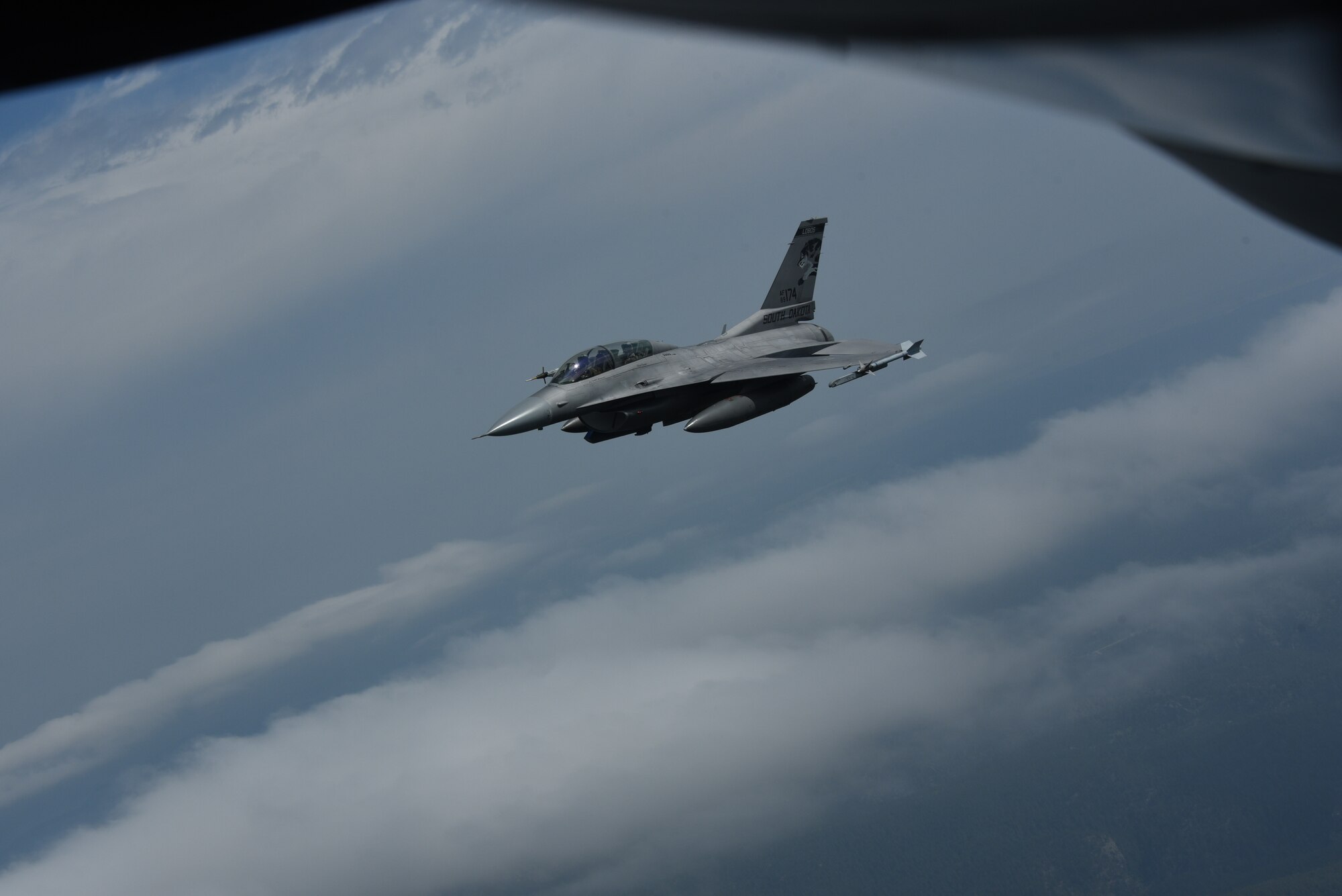 F-16