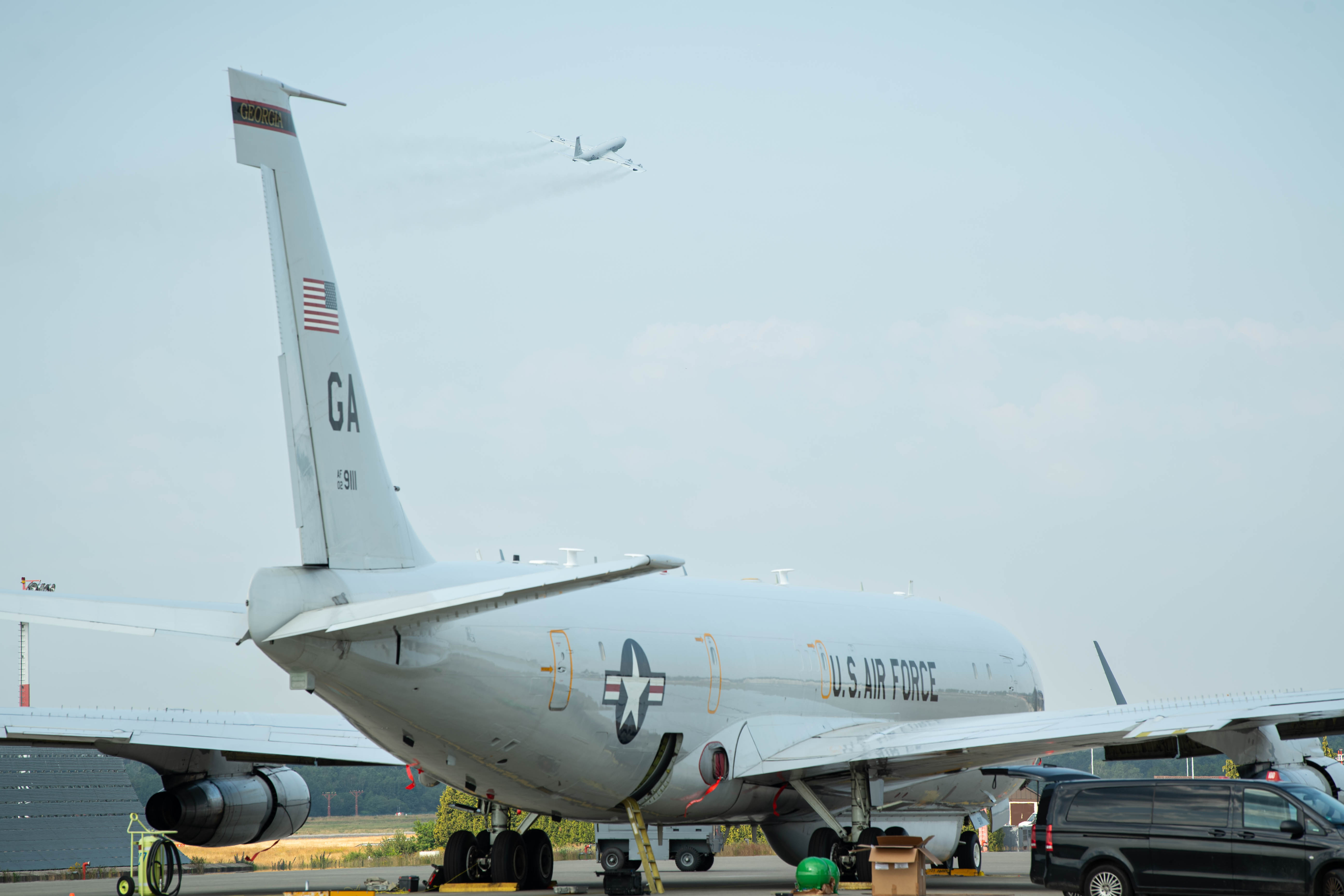 U.S. Air Force E-8 JSTARS Radar Jet Flies Rare Sortie Directly Over Eastern  Ukraine