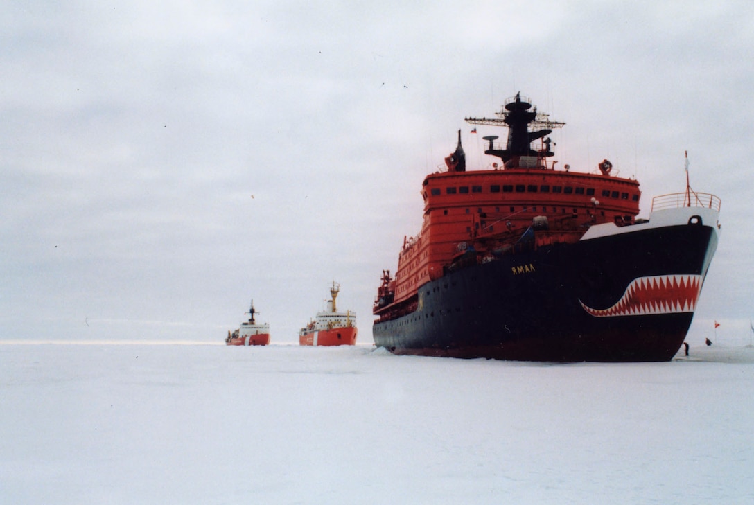 1994 - RUSSIAN, CANADIAN, COAST GUARD ICEBREAKERS