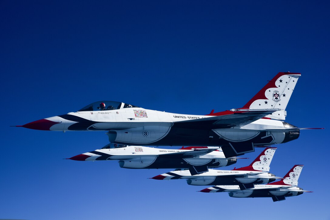 Four F-16 Flying Falcon Thunderbirds