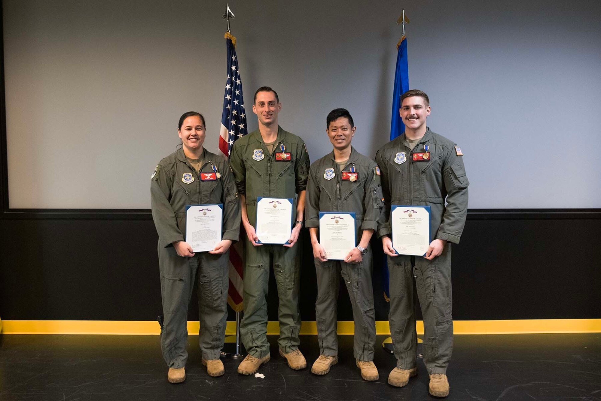 Airmen receive air medals