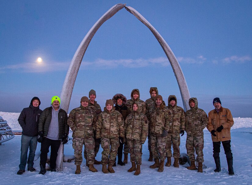 Alaskan NORAD Region, Alaskan Command and Eleventh Air Force visit Point Barrow Long Range Radar Site.