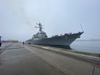The Arleigh Burke-class guided-missile destroyer USS Porter (DDG 78) arrived in Rostock, Germany for a scheduled port visit, March 2, 2023.