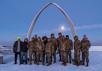 Alaskan NORAD Region, Alaskan Command and Eleventh Air Force visit Point Barrow Long Range Radar Site.