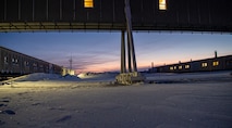 Alaskan NORAD Region, Alaskan Command and Eleventh Air Force visit Point Barrow Long Range Radar Site.