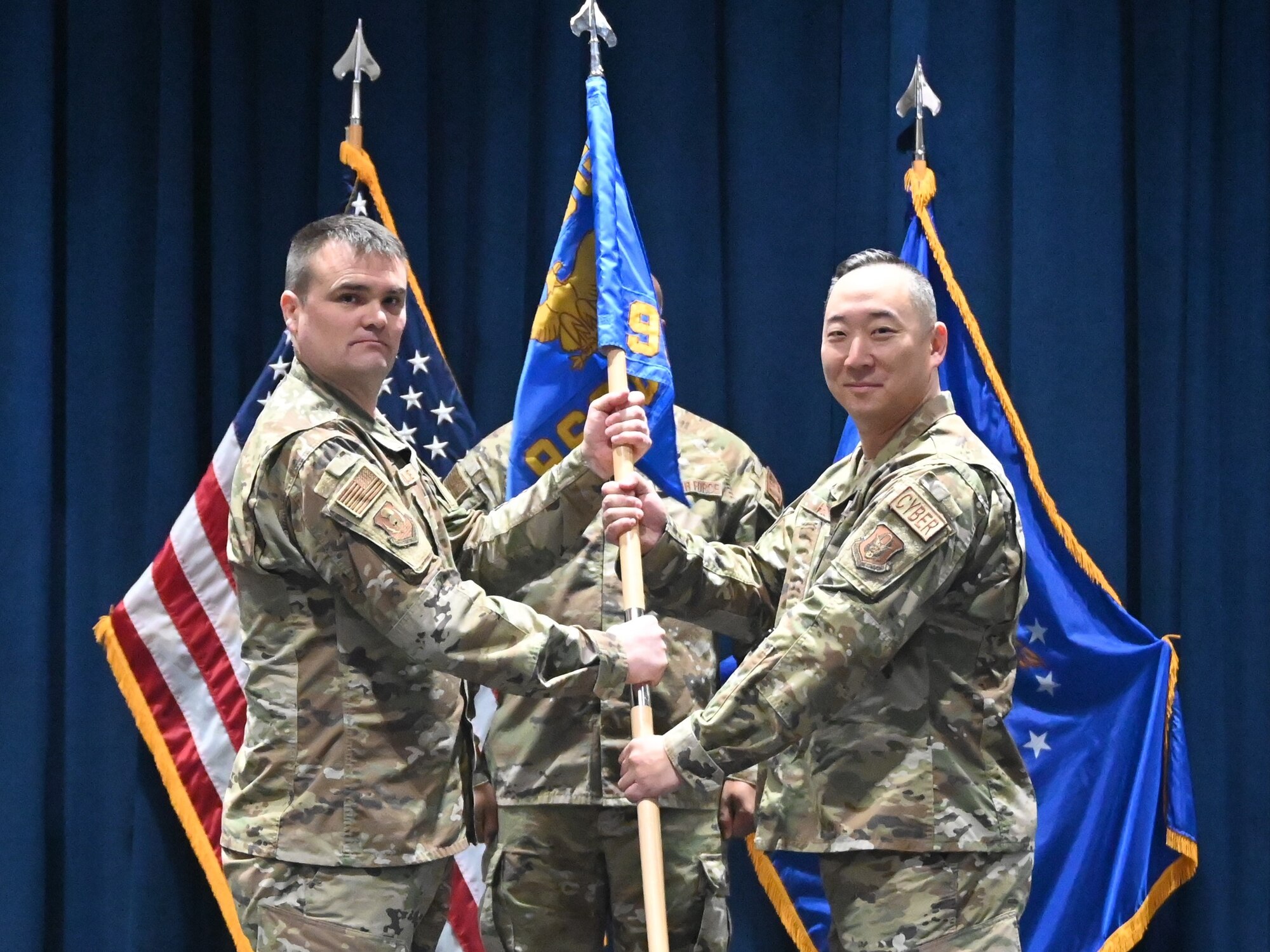  Lt. Col. Jarvis Croff relinquished command of the 960th Operations Support Flight, 960th Cyberspace Wing, to Lt. Col. Andrew Heo Feb. 5, 2023, during a change of command ceremony at Joint Base San Antonio-Lackland, Texas.