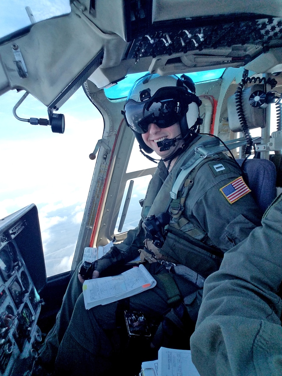 Lt. Cmdr. David Rozovski flies during his instrument solo in advanced flight training at Naval Air Station Whiting Field, Florida, in August 2017.