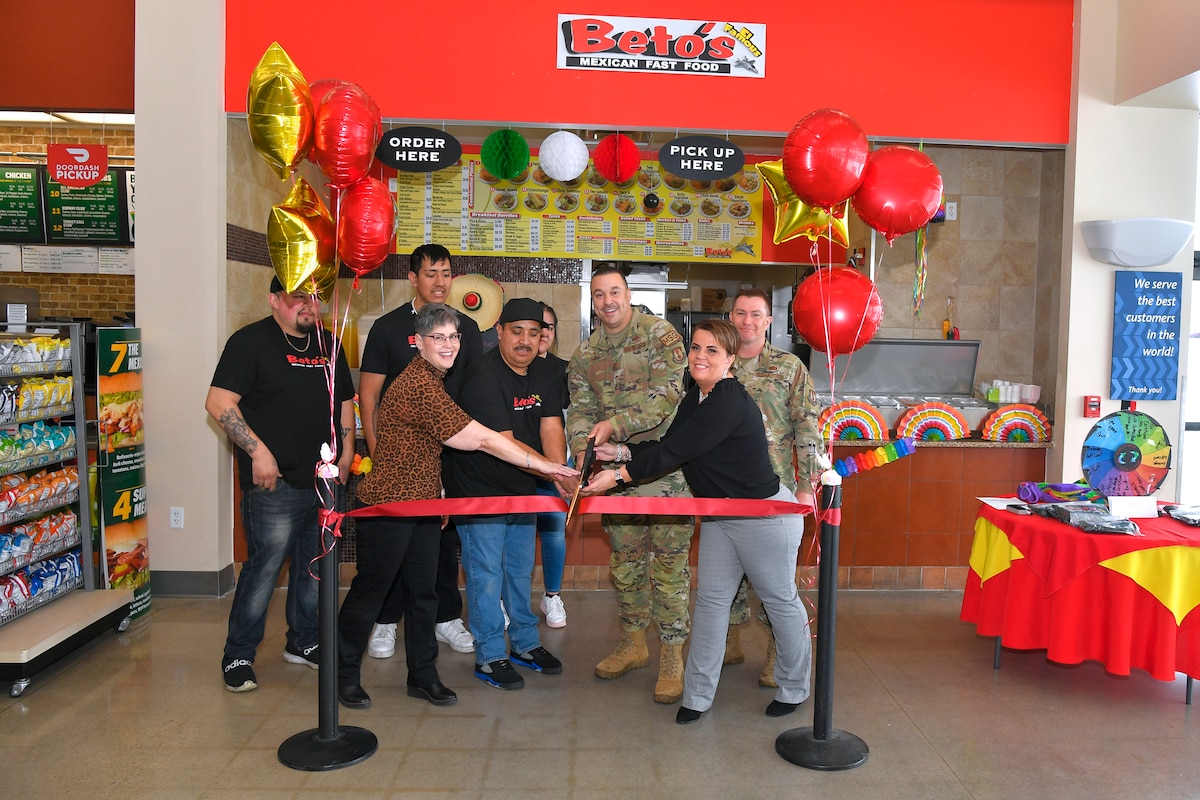 Local Favorite Mexican Restaurant Joins Hill Exchange Food Court gt Hill