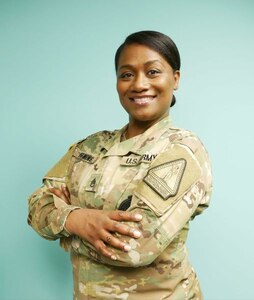✨️SPOTLIGHT✨️

Staff Sgt. Jermaine Denee Bowens
Recruiting and Retention Battalion
D.C. Army National Guard

"This observance makes me feel powerful and unique. I had people tell me the Army was not for women, especially dainty women like me. Knowing that women, especially African American women that were before me, heard this same discouragement made me push even harder while training to ensure I achieved success. As I advance in my military career, it makes me speak and act confidently knowing that the military was for me."

We celebrate #WomensHistoryMonth!