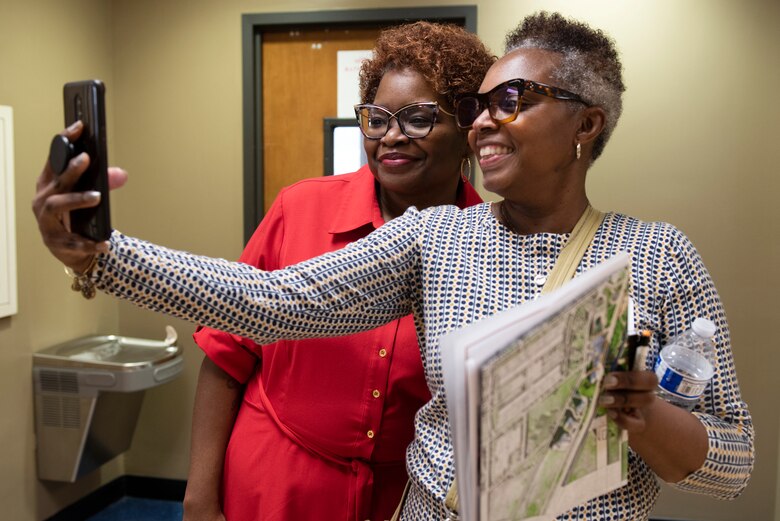 Eulanda Scott-Shingleton (Left), U.S. Army Corps of Engineers Nashville District’s Small Business Office chief, poses for a selfie with Desiree Johnson, owner of DesREIA Enterprises, LLC, during the U.S. Army Corps of Engineers Nashville District’s Small Business Industry Day March 6, 2023, at Tennessee State University in Nashville, Tennessee. Women Owned Small Business was the theme of the event. (USACE Photo by Lee Roberts)